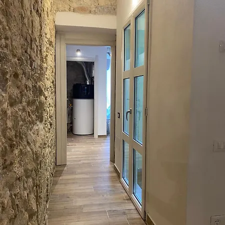 Dani's House - Casa Con Vasca Idromassaggio Nel Cuore Di
