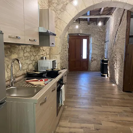 Διαμέρισμα Dani's House - Casa Con Vasca Idromassaggio Nel Cuore Di